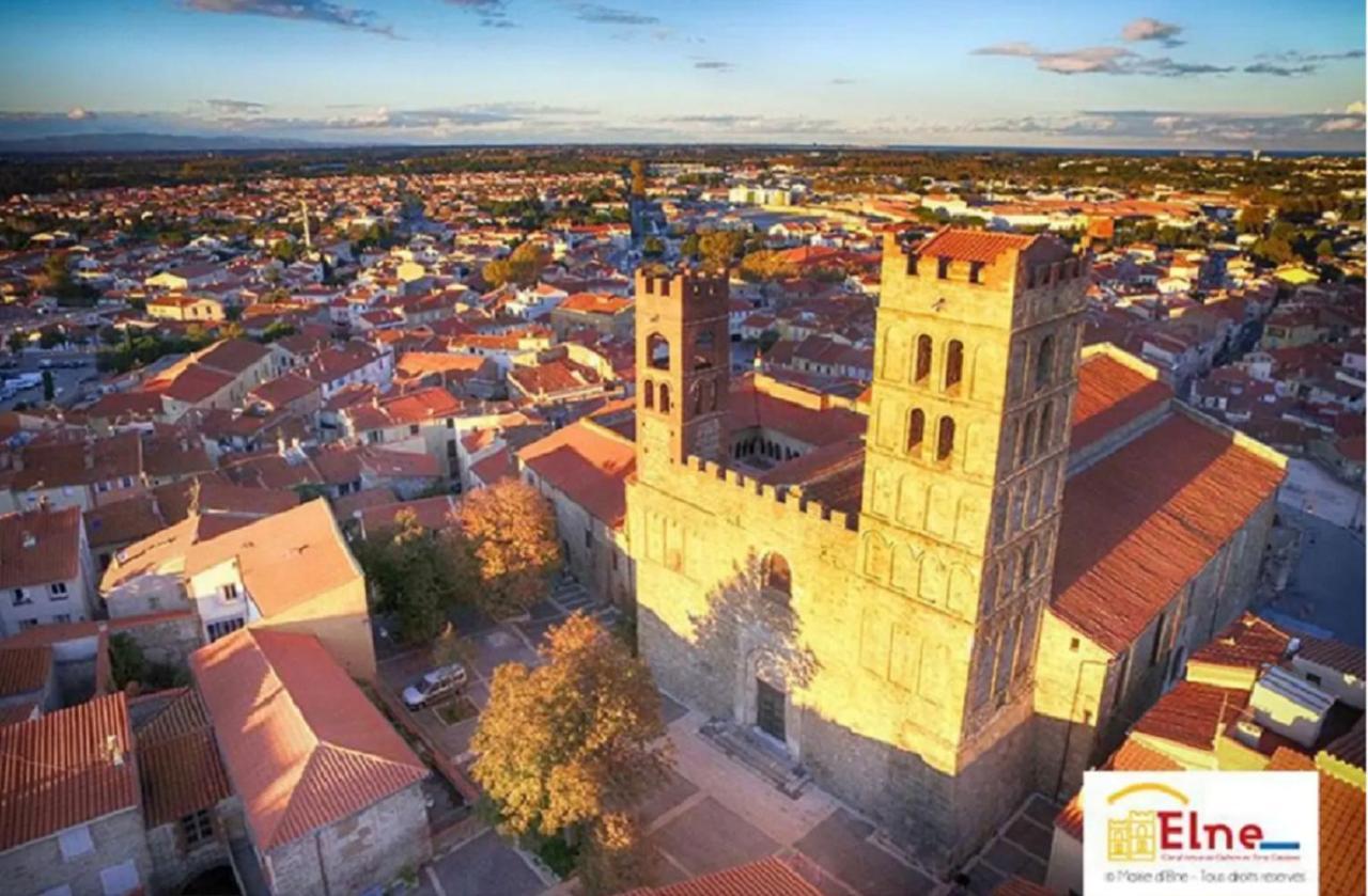 Maison Au Pied De La Cathedrale Elne Εξωτερικό φωτογραφία