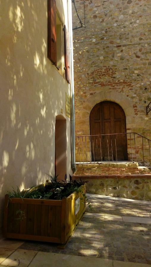 Maison Au Pied De La Cathedrale Elne Εξωτερικό φωτογραφία